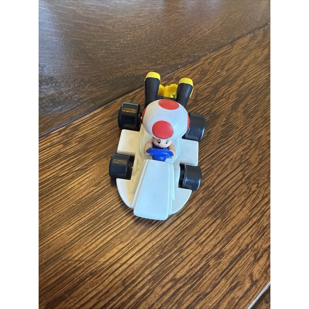 2022 McDONALD'S Mario Kart Nintendo HAPPY MEAL TOY - Toad #5
